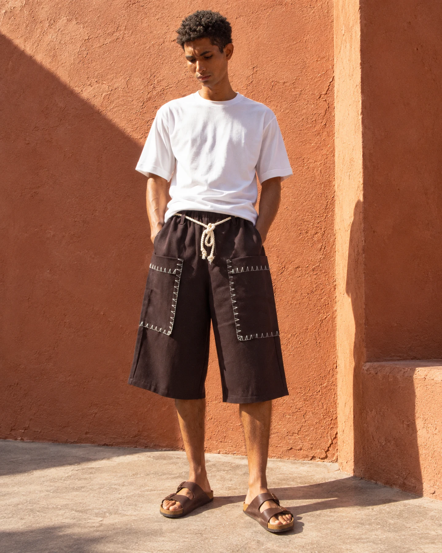 Pantalón York bordado a mano
