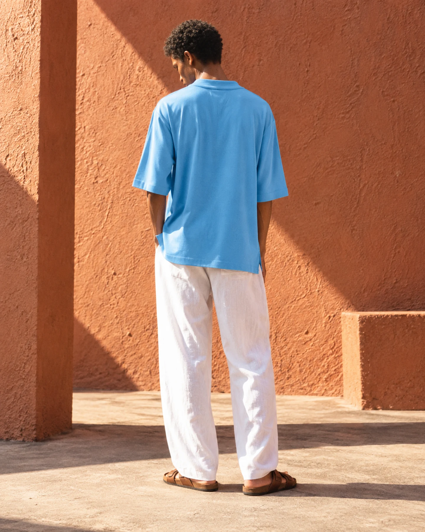 Túnica Capri Piqué en azul, por la espalda